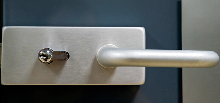 Change Patio Door Locks in Davie, Florida